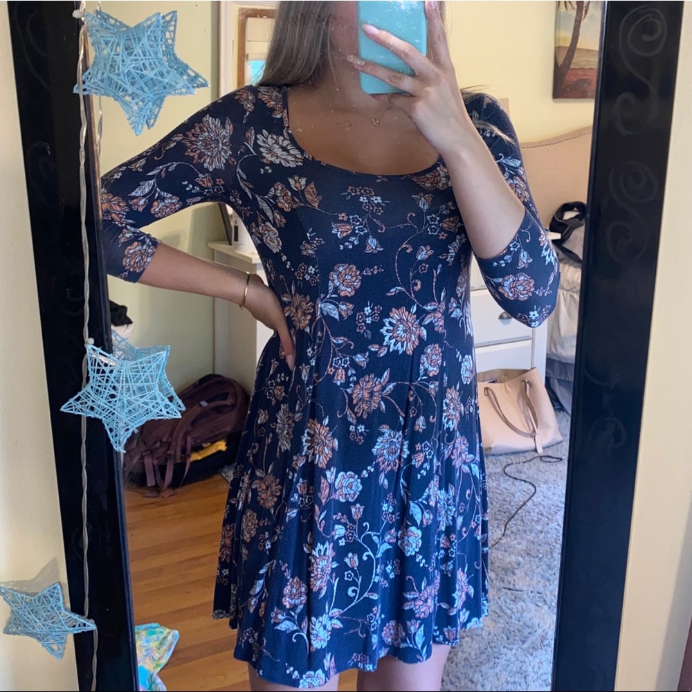 Navy and Pink floral quarter sleeve dress